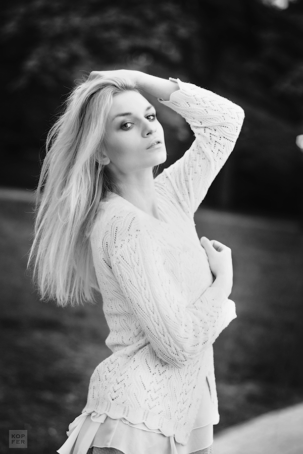 Fotografia Damian Kopka - Kopfer, glamour,  fotograf, łódż, łódzkie, tfp,  portret, sesje zdjęciowe, buduarowo, zmysłowo, kobieco