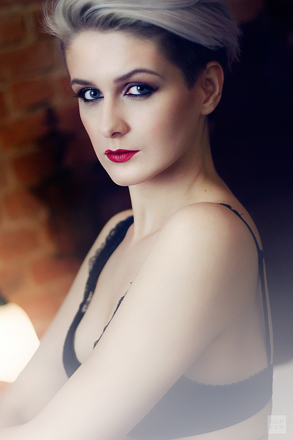 Fotografia Damian Kopka - Kopfer, glamour, portret, sesje zdjęciowe, buduarowo, zmysłowo, kobieco