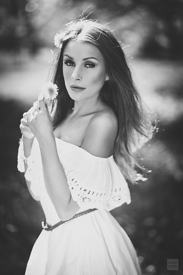 Fotografia Damian Kopka - Kopfer, glamour,  fotograf, łódż, łódzkie, tfp,  portret, sesje zdjęciowe, buduarowo, zmysłowo, kobieco