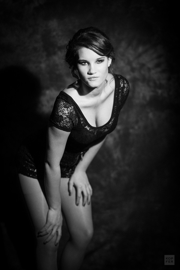 Fotografia Damian Kopka - Kopfer, glamour,  fotograf, łódż, łódzkie, tfp,  portret, sesje zdjęciowe, buduarowo, zmysłowo, kobieco