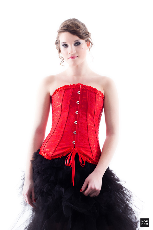 Fotografia Damian Kopka - Kopfer, glamour,  fotograf, łódż, łódzkie, tfp,  portret, sesje zdjęciowe, buduarowo, zmysłowo, kobieco